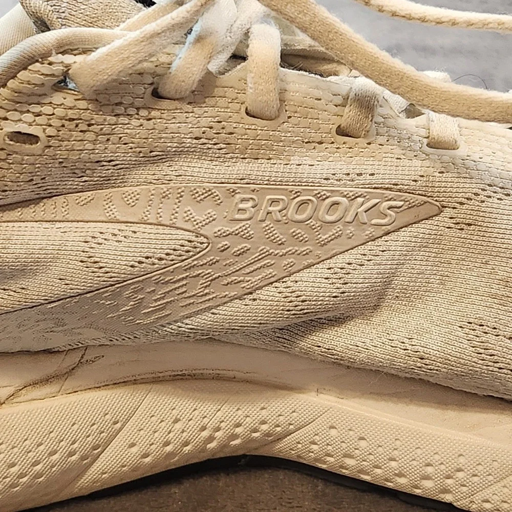 Brooks Shoes Mens 12 Grey Ghost 16 Sneaker Athleisure Running 1104181D164‎